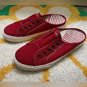 Taos Ez-Soul Womens Size 8.5 US Red Canvas Casual Slip On Slides Flats Shoes